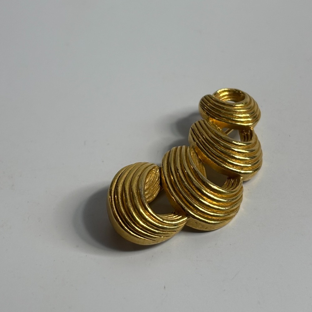 Brooch‎ Pin Swirled Circles Gold Tone Classic  Pin Retro Costume Jewelry 1970s